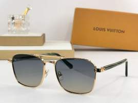 Picture of Louis Vuitton Sunglasses _SKUfw75975753fw